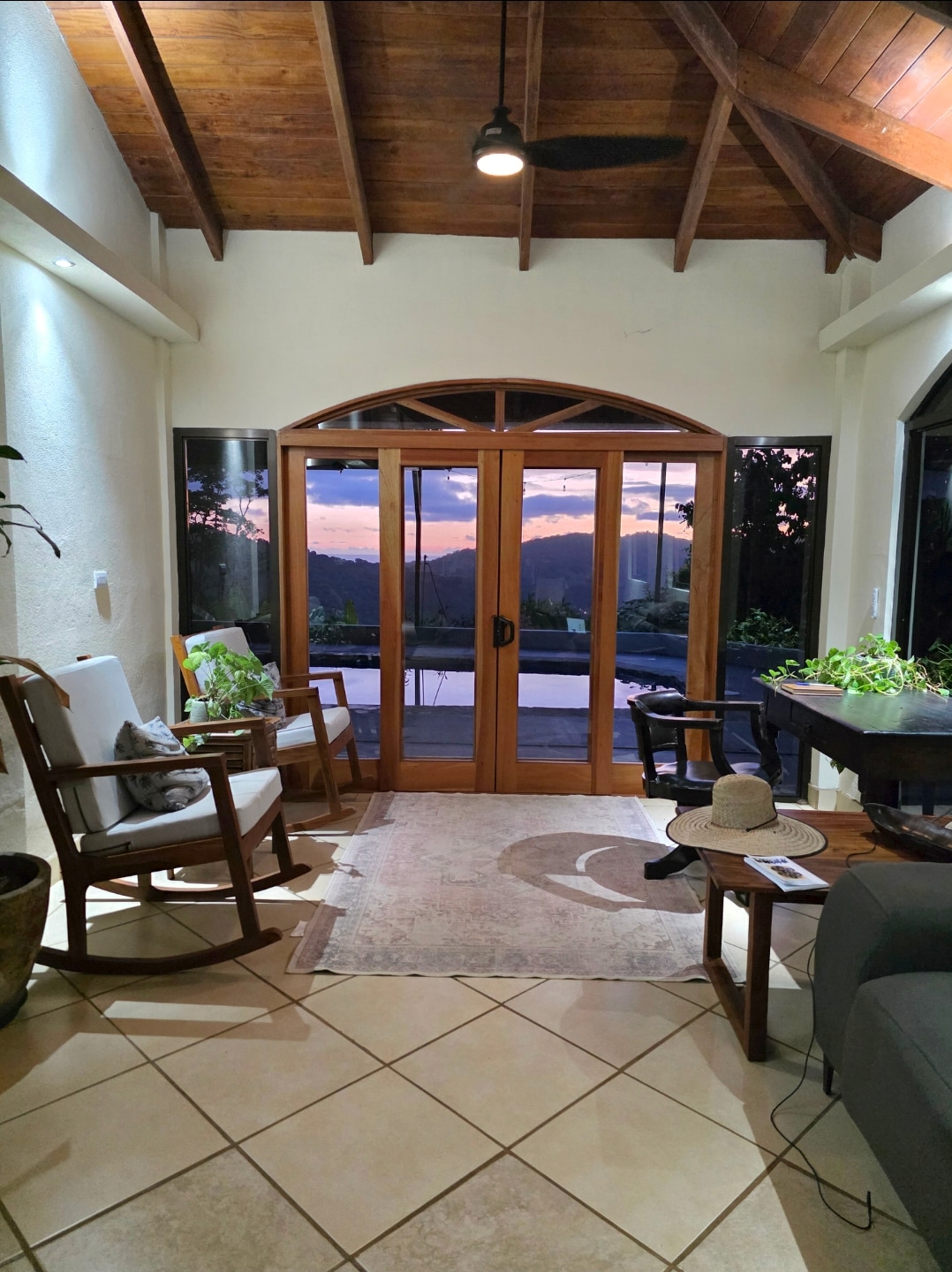 Heavenly Life Villa