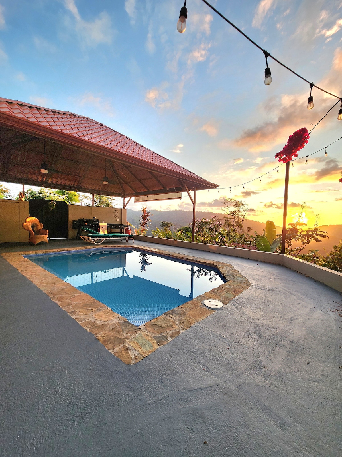Heavenly Life Villa