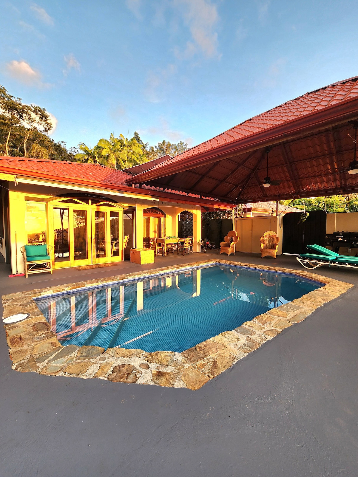 Heavenly Life Villa