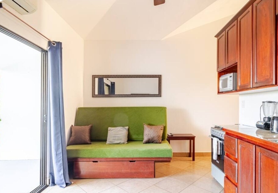Lovely Cloud Forest Stay with Ocean Views