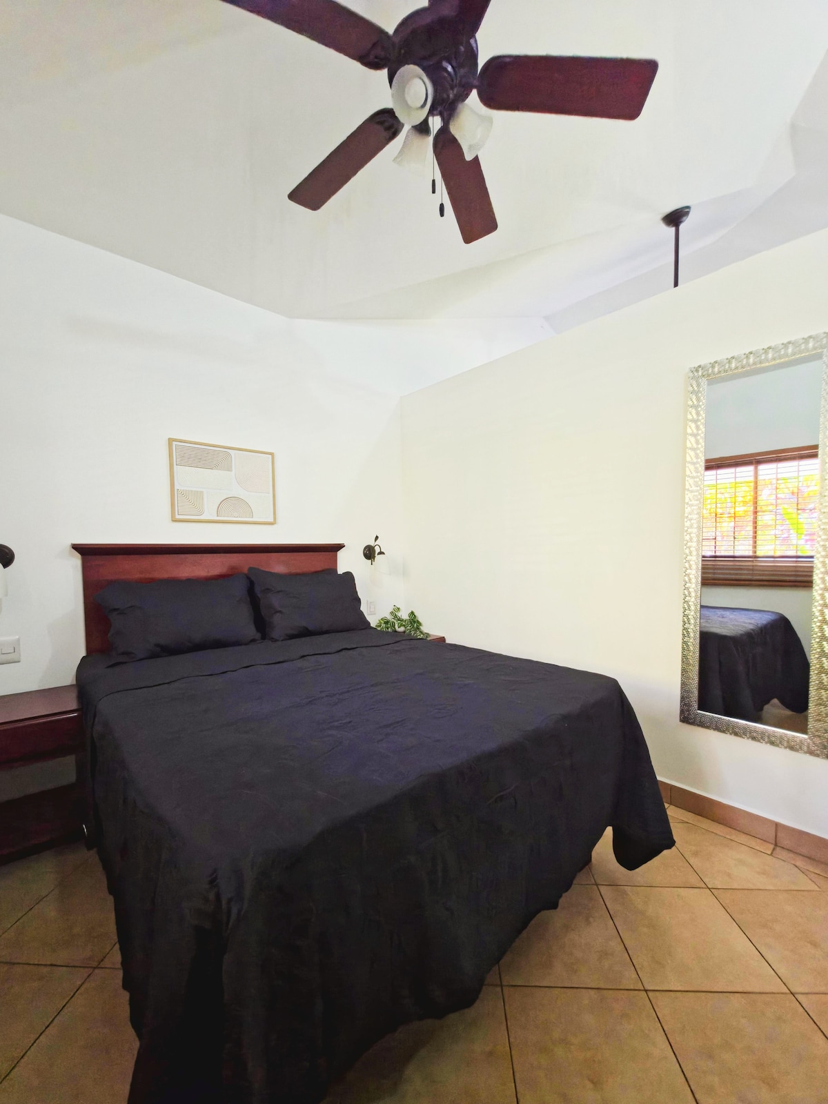 Lovely Cloud Forest Stay with Ocean Views