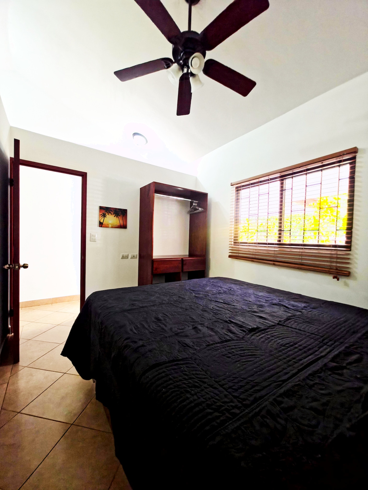 Lovely Cloud Forest Stay with Ocean Views