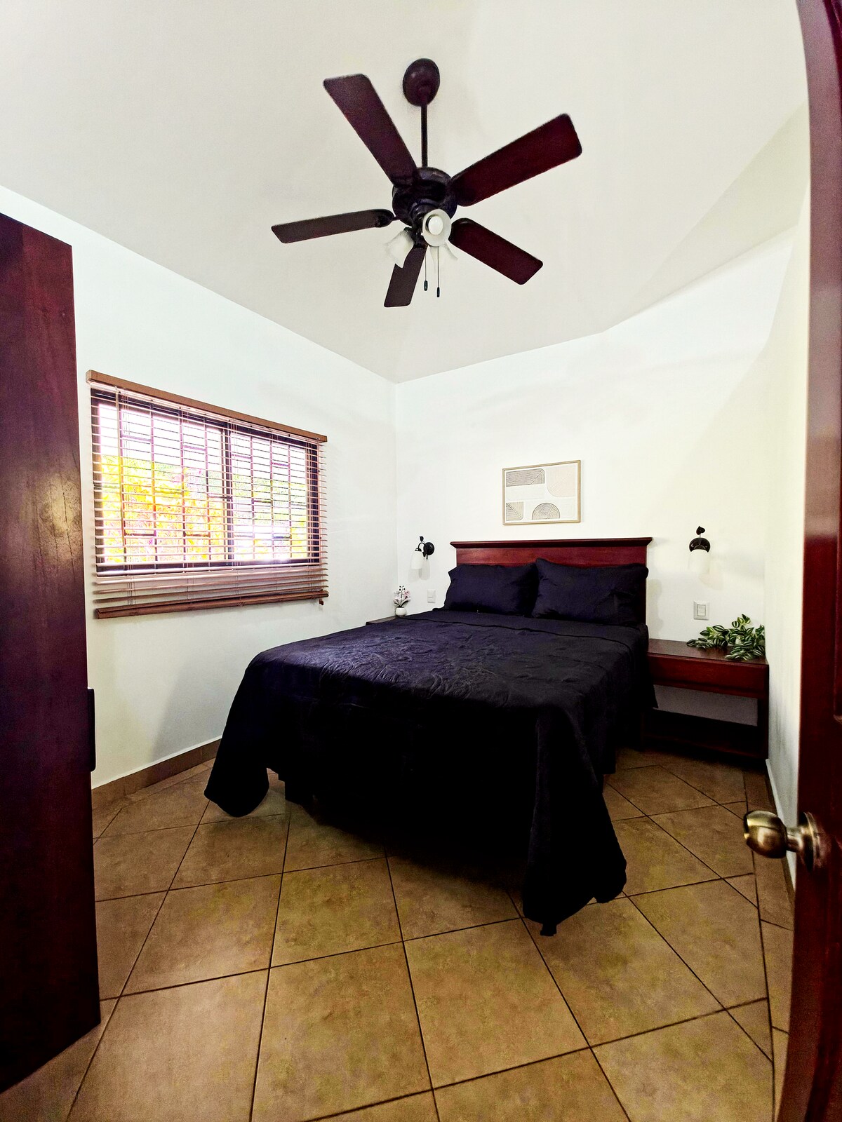 Lovely Cloud Forest Stay with Ocean Views